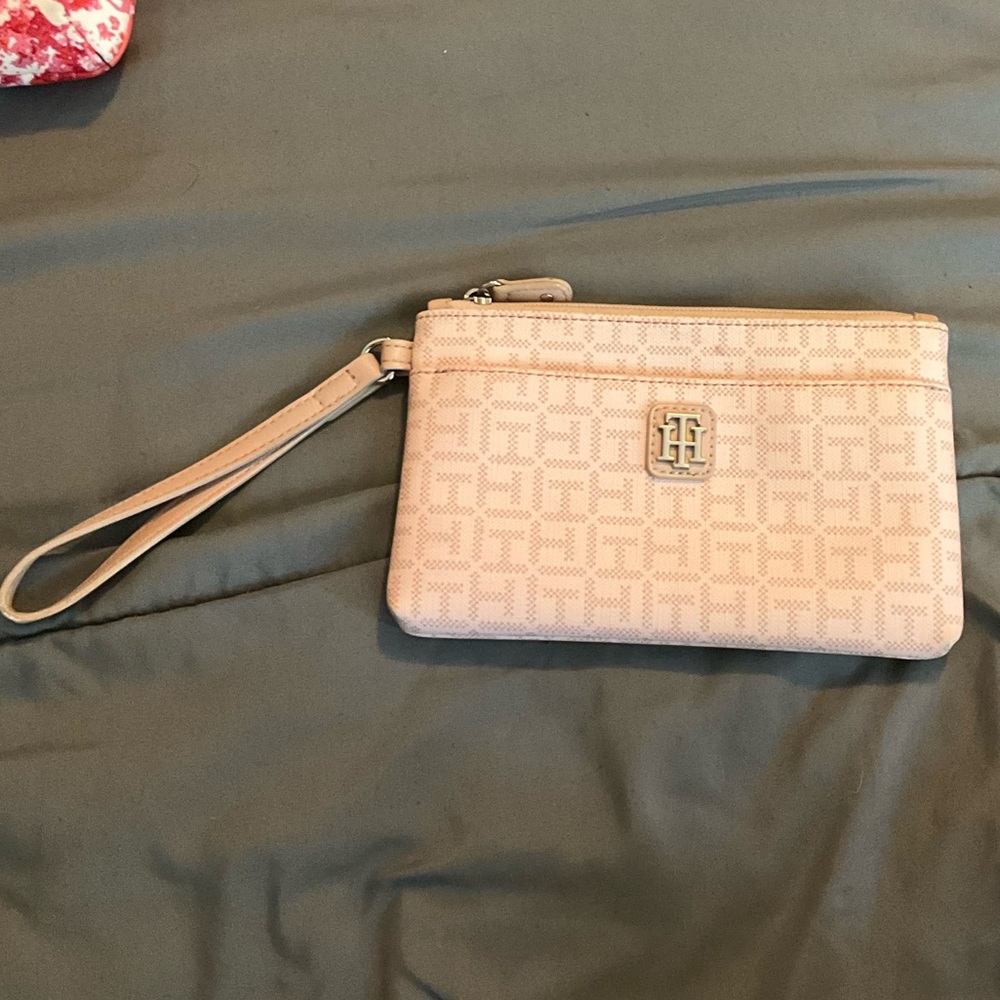 Tommy Hilfiger Wristlet